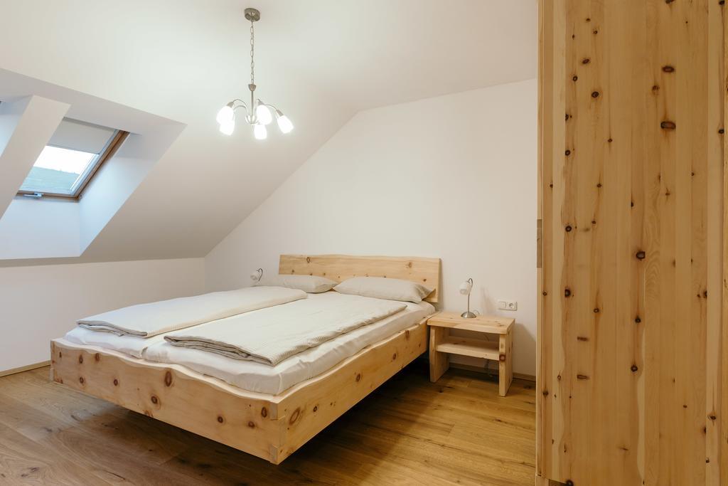 Ferienwohnung Mayrhofer 호프크리첸임무크리스 외부 사진